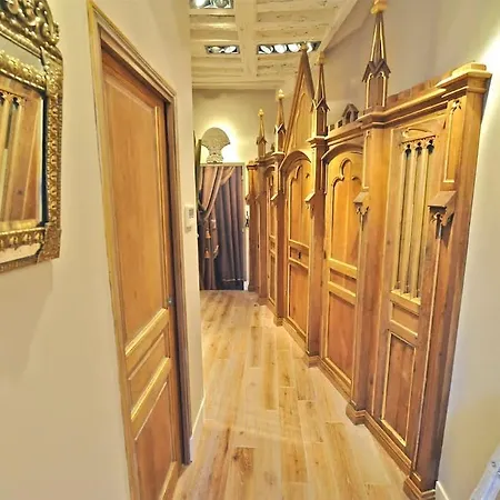 Apartment Charming Two Bedroom At Notre - Dame *