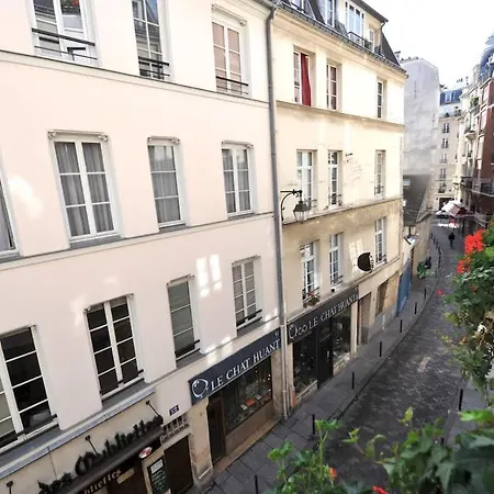 Apartment Charming Two Bedroom At Notre - Dame *
