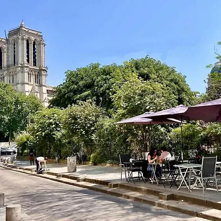 Charming Two Bedroom At Notre - Dame * Paris